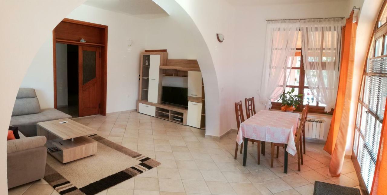 Apartment Sandra Ουμάγκ Εξωτερικό φωτογραφία